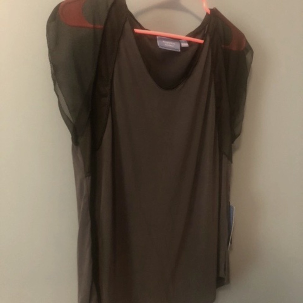 Simply Vera top